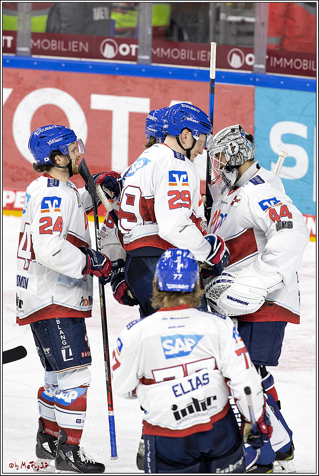 PENNY DEL;  Koelner Haie - Adler Mannheim; Koeln, 08.04.2021